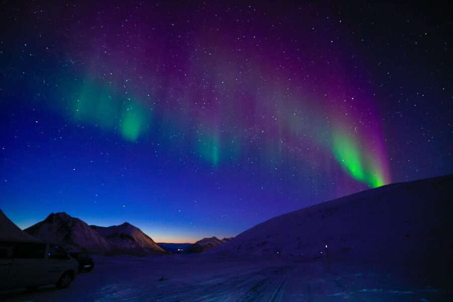 Tromsø Chinese Aurora Tour - A 6-hour Tromsø aurora hunt, what the timing really means