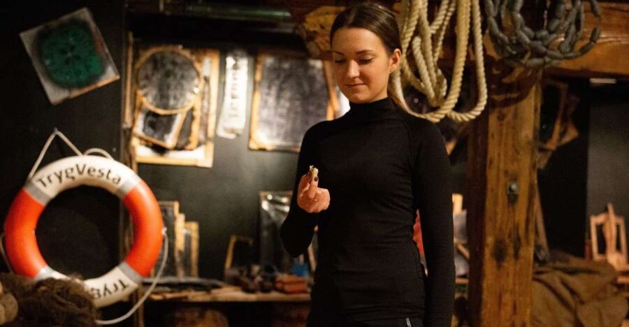 Tromso: Cod-Tasting Tour with Full Steam Museum Entry - What the 45 minute guided tasting is really about