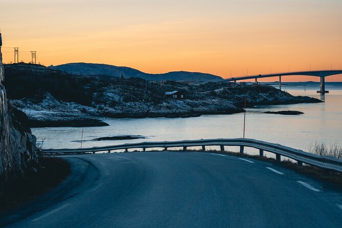 Tromsø: Day trip to the island of Sommarøy through the Fjords - Transportation in a Tromsø winter, and why the guide matters