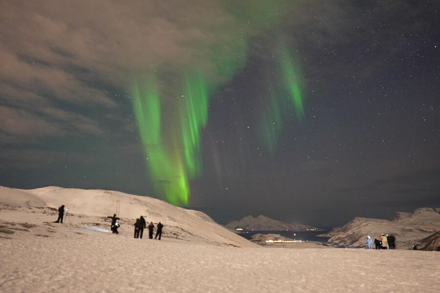 Tromsø: English/Spanish Aurora Pathfinder Tour with Photos - Cold-weather comfort: the difference between surviving and enjoying