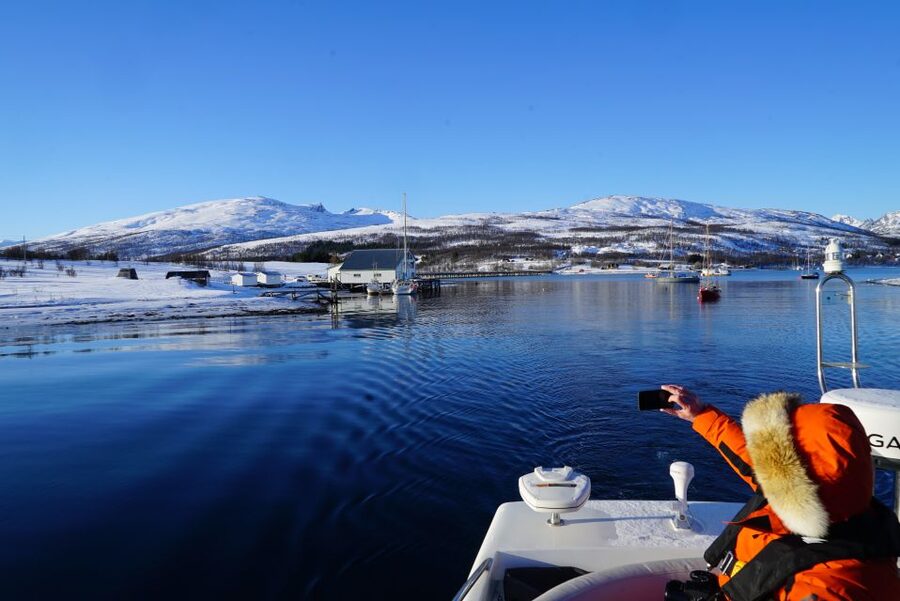 Tromsø: Fjord Cruise by Luxury Yacht - Sørbotn: the quiet bay moment for your photos and your brain