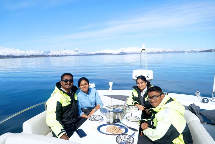 Tromsø: Fjord Cruise by Luxury Yacht - The warm-up plan: coffee, tea, snacks, then thermal suits