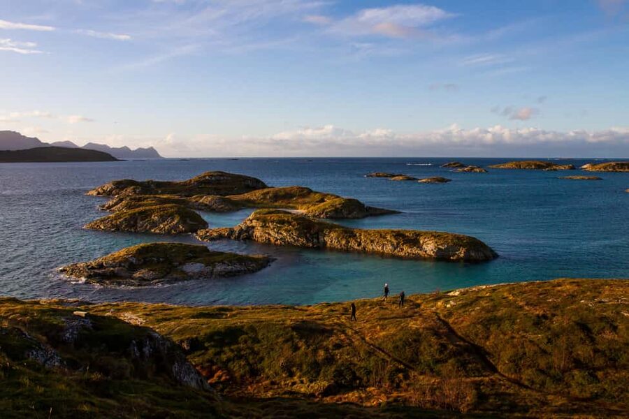 Tromsø: Fjord tour in a minibus to Sommarøy with fishsoup - Timing and meeting point: where to start without stress
