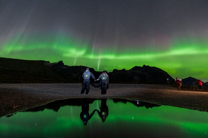 Tromsø Fjordland Aurora Chase Northern Lights by the Arctic Sea - The campfire stop: grilled corn, marshmallows, hot chocolate