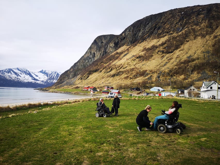 Tromsø: Fjords, Kvaløya & Sommarøy Accessible Tour w/ Lunch - Sommarøy and the warm break: soup, dessert, coffee or tea
