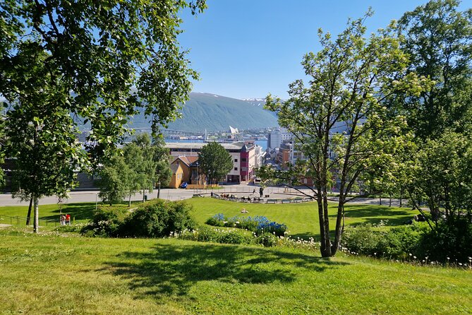 Tromsø Highlights & History Tour with E-Bike - Start point: Clarion Hotel The Edge and an easy launch