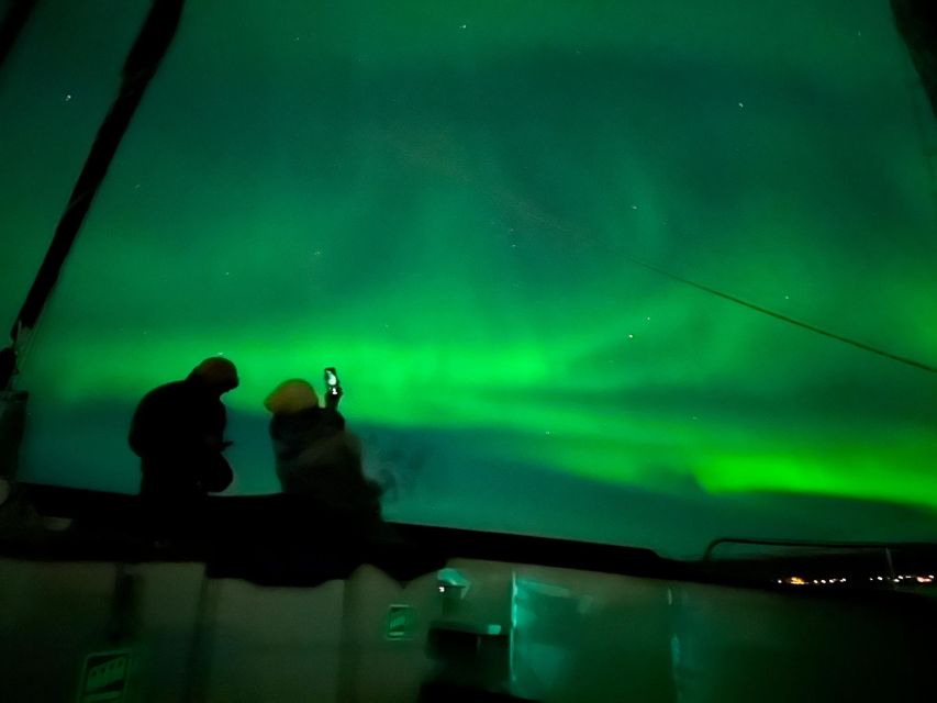 Tromso: Luxury Northern Lights Cruise with Hot Tub & Dinner - The Stella Oceana: a 32-meter yacht made for cold-weather comfort