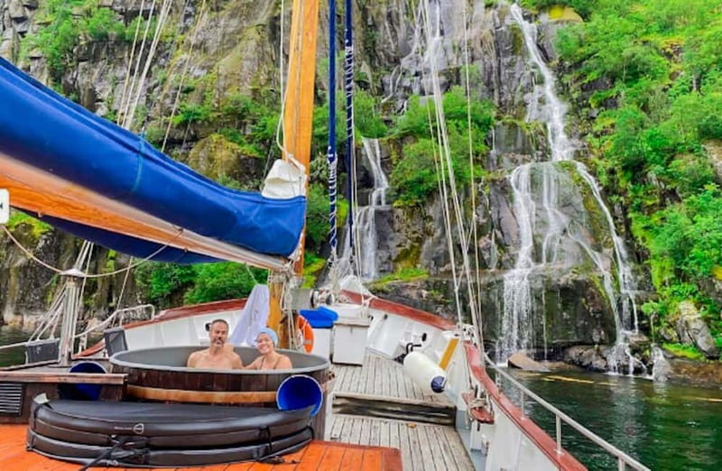 Tromsø: Luxury Summer Fjord Cruise with Lunch & Hot Tub - Entering Tromsø’s Luxury Fjord World on a 100-Foot Sailing Yacht