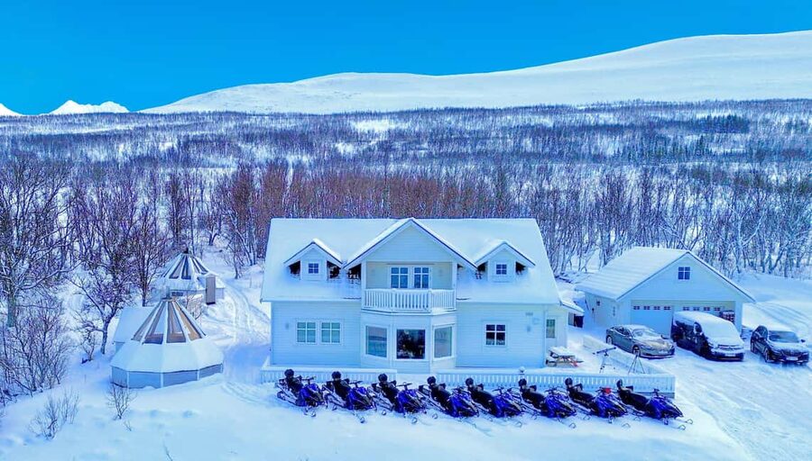 Tromsø: Lyngen Alps Guided Snowmobile Tour/ Afternoon - The post-ride reset: fish soup and warming up