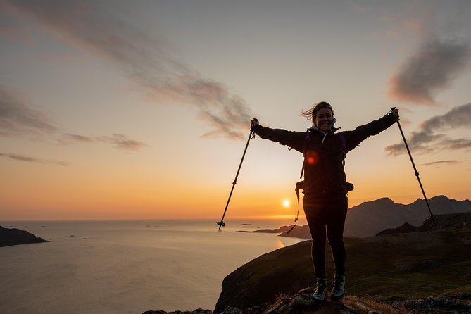 Tromsø: Midnight Sun Hike with Wandering Owl - Midnight sun in Tromsø, in real-life shoes