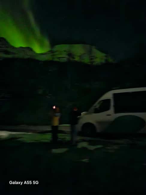 Tromsø: Northern Lights Bus Tour – Chase the Aurora Borealis - Price and value: why $135 can make sense for a one-day chase