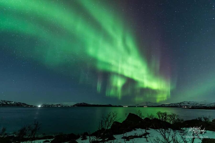 Tromsø: Northern Lights Chase with Expert Guides & Photos - Meeting Kaigata 2B and getting set up for the cold night