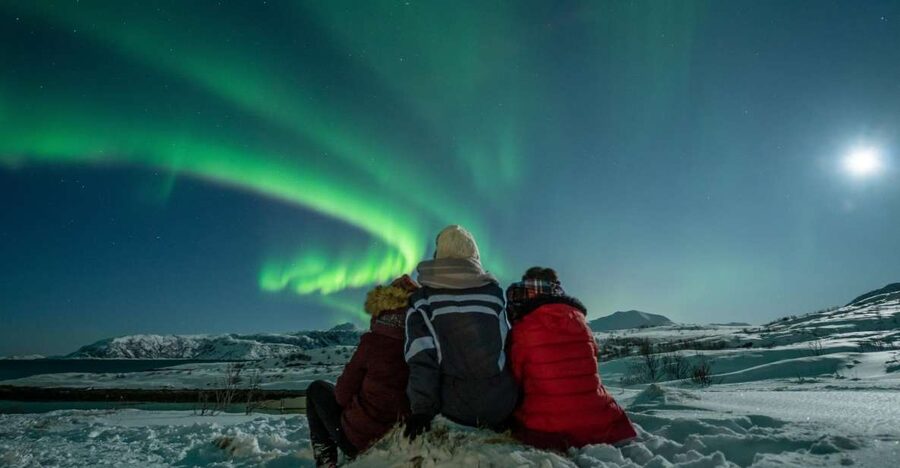 Tromso: Northern Lights Chase with Photo Package Included - Your 6.5-hour night, step by step, with what to watch for