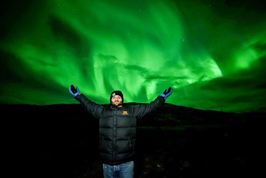 Tromsø: Northern Lights Chase with Photos and Bodysuits - Bardu: More Stops, More Tries, Better Odds