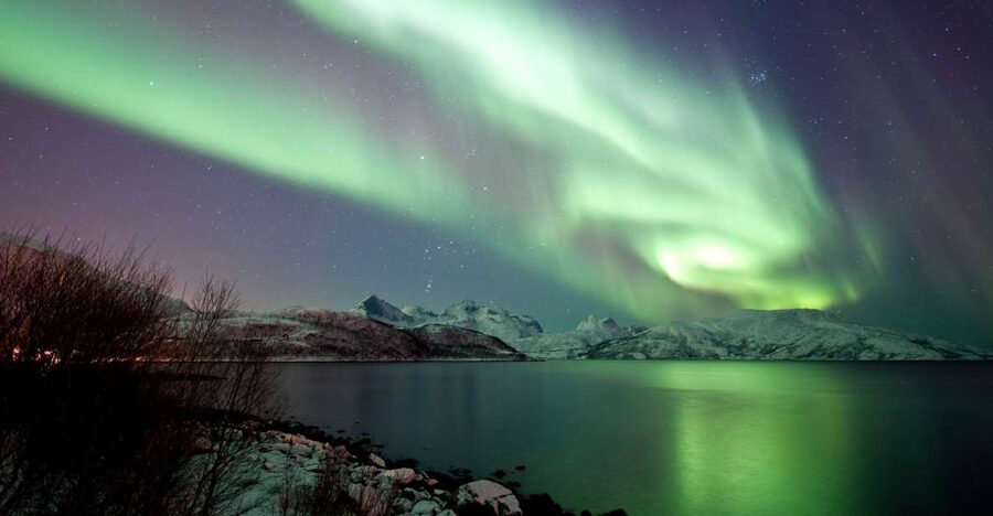 Tromsø: Northern Lights Cruise with 2nd Chance Guarantee - Meeting at Nerstranda, then settling into the warm cabin