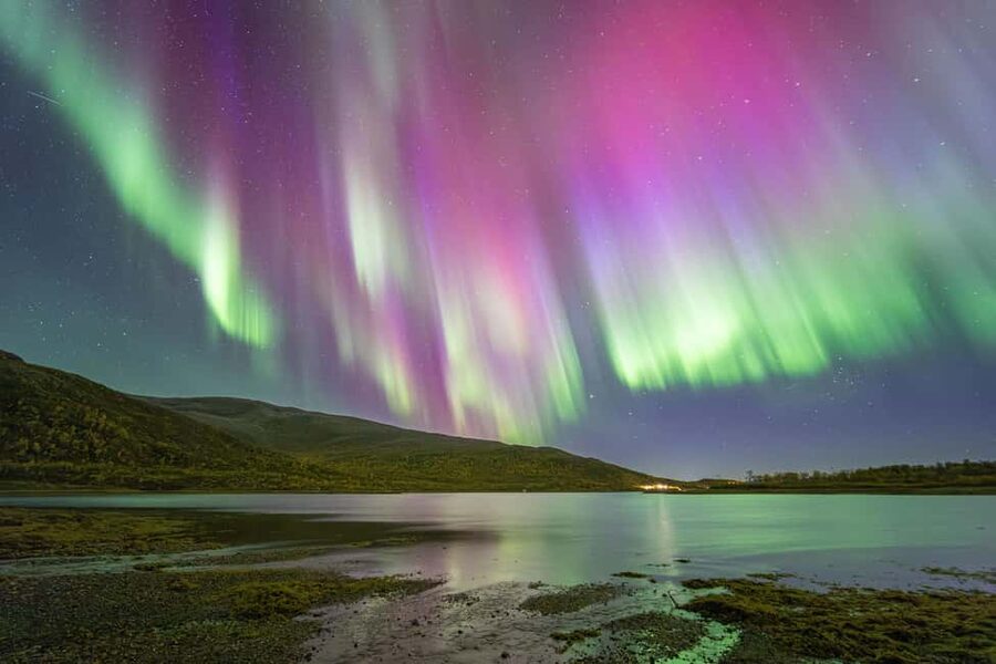 Tromsø: Northern Lights Hunt with Photos and Hot Food - Timing reality: a night that can run 5 to 10 hours