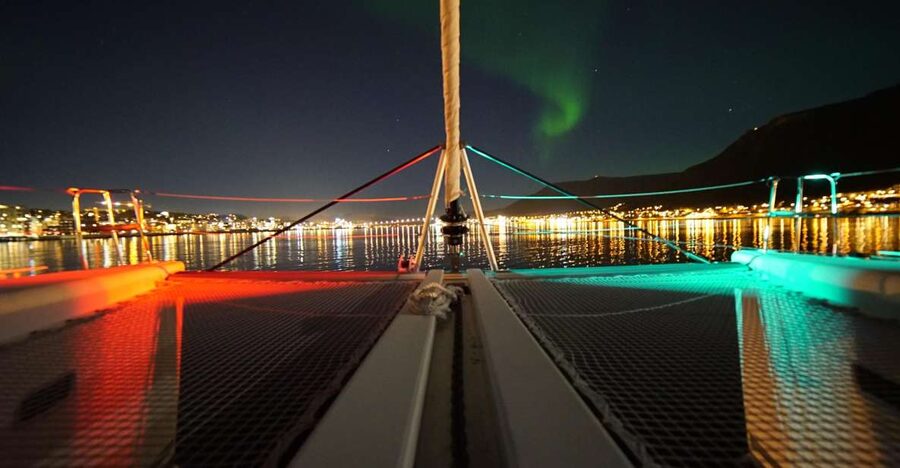 Tromsø: Northern Lights Luxury Catamaran Cruise - Fishing gear included: a fun extra when the aurora is slow