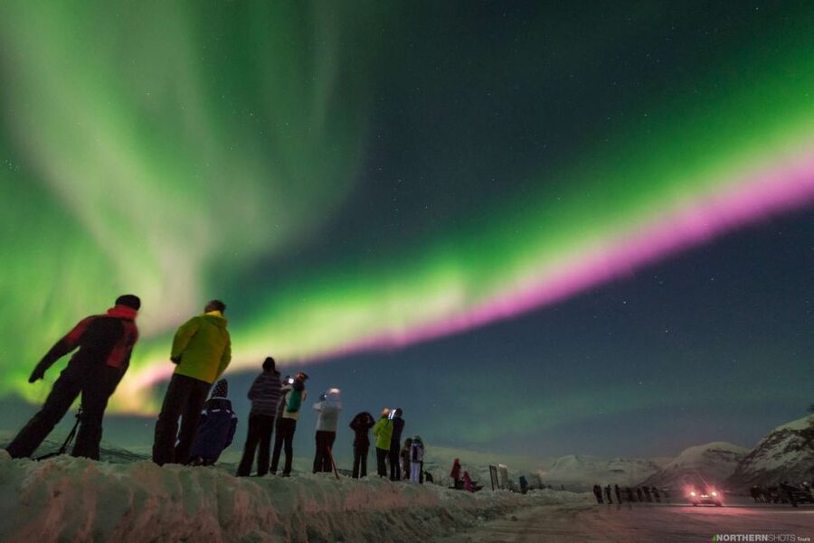 Tromsø: Northern Lights Photography Tour - Campfire comfort with thermal suits: why waiting is easier here