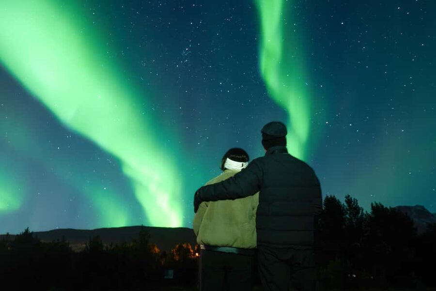 Tromsø: Northern Lights Tour with Local Stories & Photos - Tromsø Aurora Hunting With Warm Breaks and Local Stories