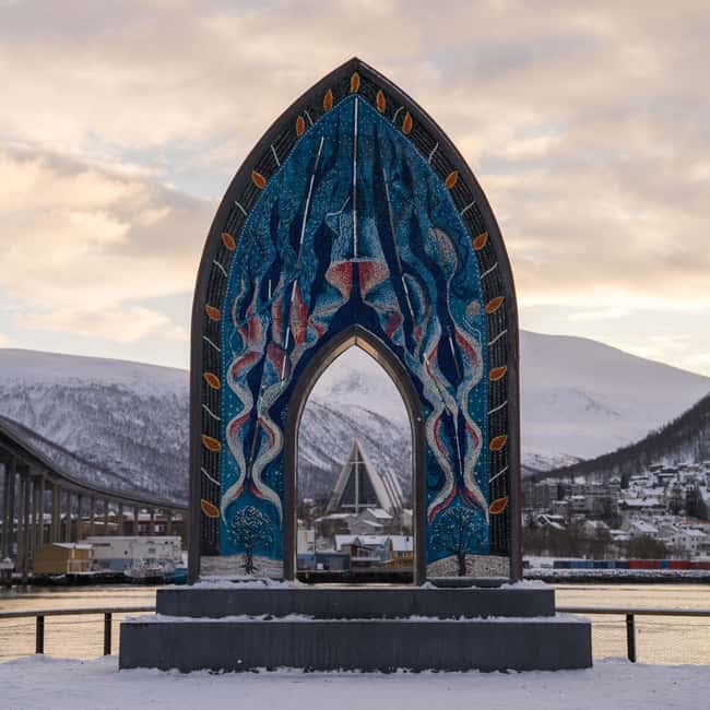 Tromsø: Old Town and Polar Museum Tour with English-speaking tour guide - Key things that make this tour work