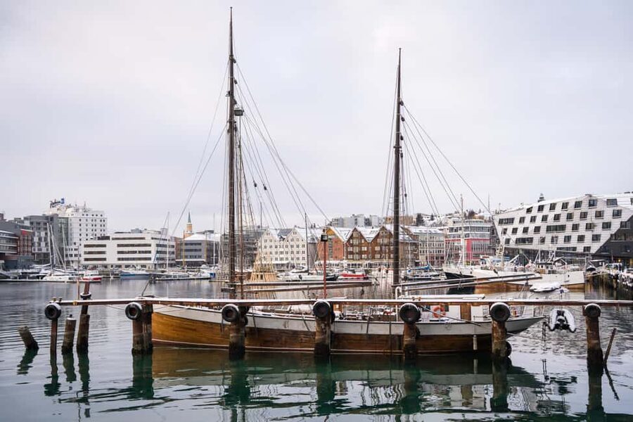 Tromsø: Old Town and Polar Museum Tour with English-speaking tour guide - What you get for about $46: value math that makes sense