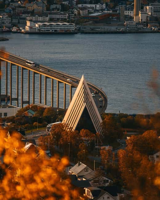 Tromsø: Private Car City Tour with a Local (Exclusive) - How the guide makes it feel local, not staged
