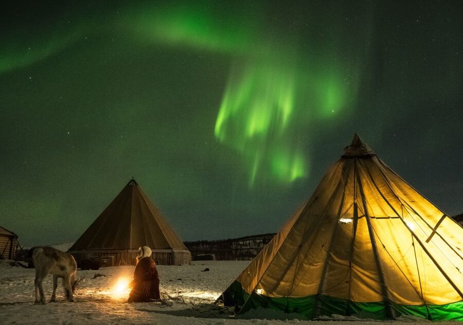 Tromsø: Reindeer Camp Dinner with Chance of Northern Lights - Leaving Tromsø Havn Prostneset, then heading for the quiet