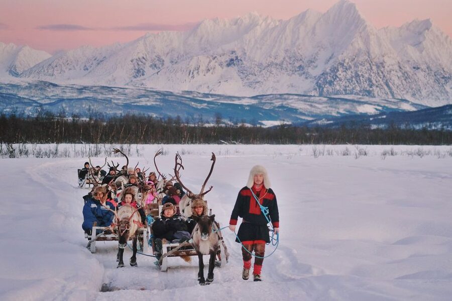 Tromsø: Sámi Reindeer Sledding and Sami Cultural Tour - The Sámi Culture Talk: Clothing, Lifestyle, and Stories You Can Actually Follow