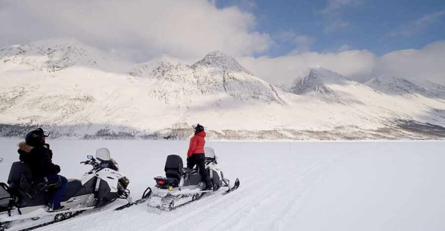 Tromsø: Scenic Arctic snowmobile safari in the Lyngen Alps - Tromsø to Lyngen Alps: the bus, ferry, and arctic-views rhythm