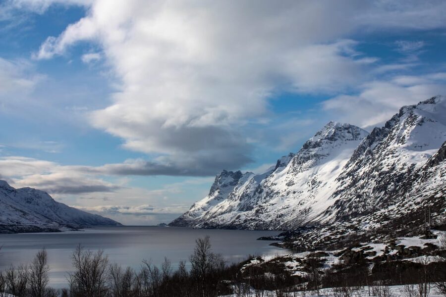 Tromsø: Small group Fjord Adventure, by Local - Eidkjosen and Larseng: Your First Fjord Frames
