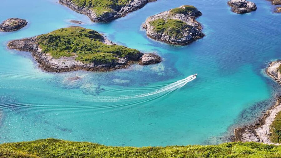 Tromsø: Sommaroy Fjord Tour with Lunch Option - Sommarøy island: the heart of the experience