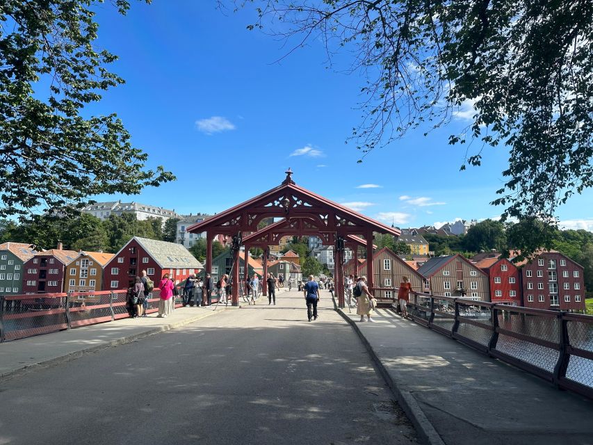 Trondheim: City Bus Tour - How the tour route starts at Pirbadet and sets your orientation
