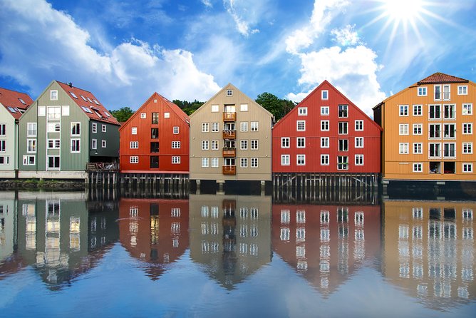 Trondheim's Inner Circle: A Self-Guided Audio Tour - VoiceMap on the ground: offline audio, GPS hints, and real-world quirks