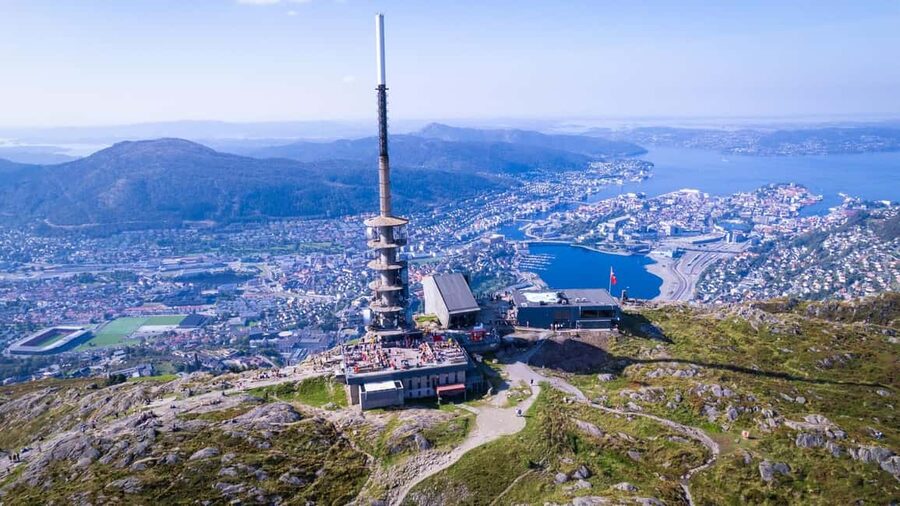 Ulriken Bergen: Enjoy a 3-course lunch with panoramic views - Who This Experience Suits Best (and Who Might Want a Different Plan)