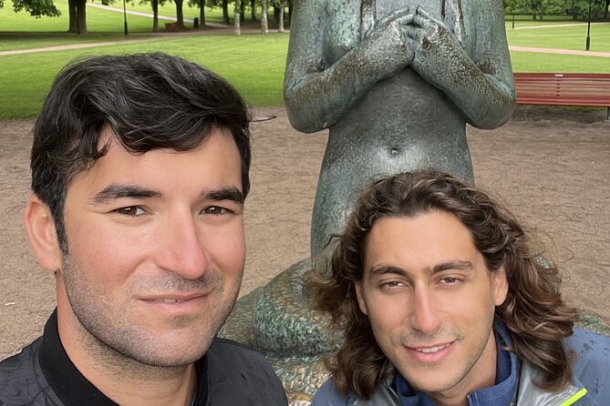 Vigeland Alien Threat in Oslo Exploration Game and Tour - Offline app, open-air route, and 24/7 support that actually matters