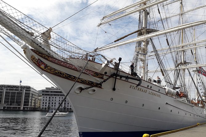 Walking tour: Medieval Spirit of Bergen + sweet Arctic gifts - Price and value: what $57.88 buys you