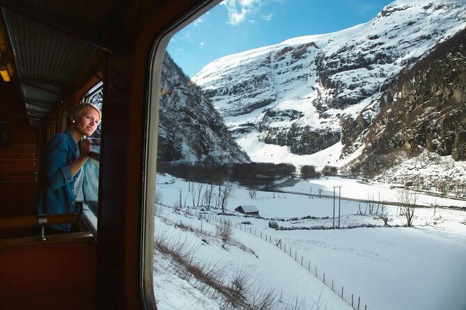 Winter Tour Viking Village, Nærøyfjord Cruise and Flåm Railway - Why this 12-hour Bergen combo works so well in winter